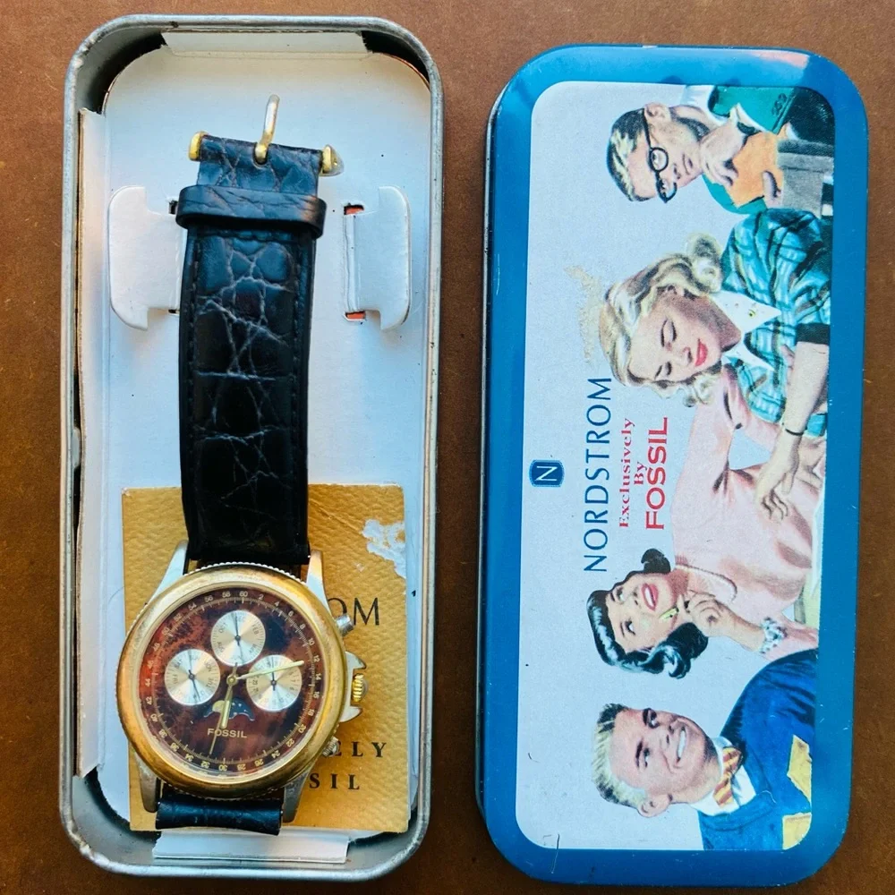 1995 FOSSIL CHRONOGRAPH MOON PHASE WATCH BQ-8423